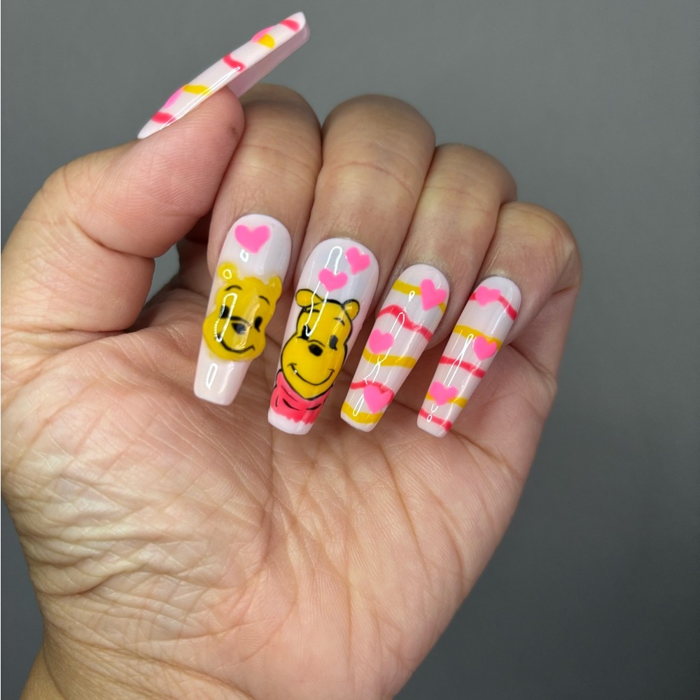 Charm3d Valentine Winnie the Pooh Press On Nails, 20pcs/set, long coffin nails